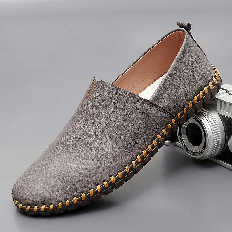 Macario | Mocasines marrones de piel sin cordones