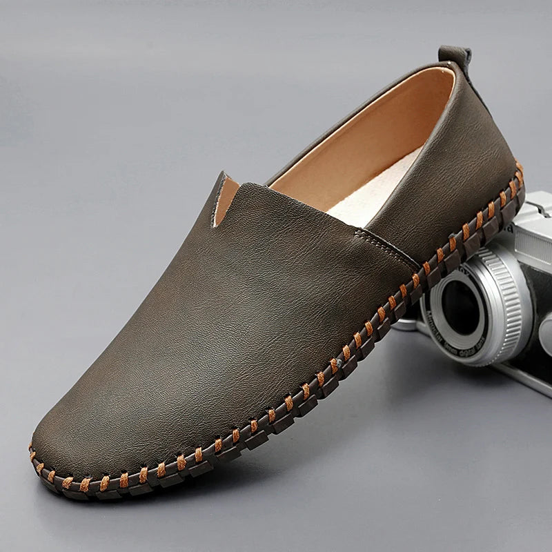 Macario | Mocasines marrones de piel sin cordones