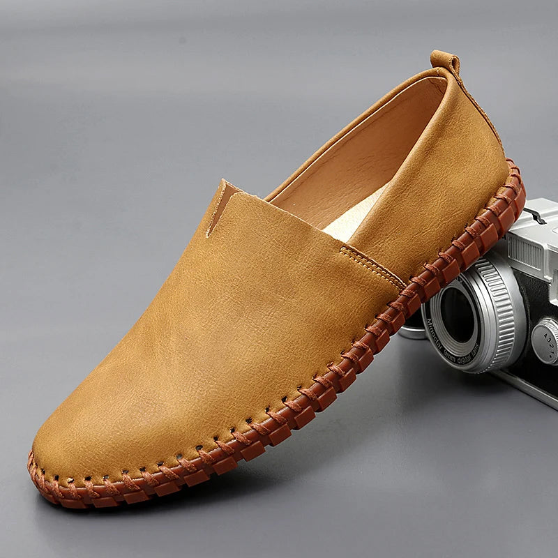 Macario | Mocasines marrones de piel sin cordones
