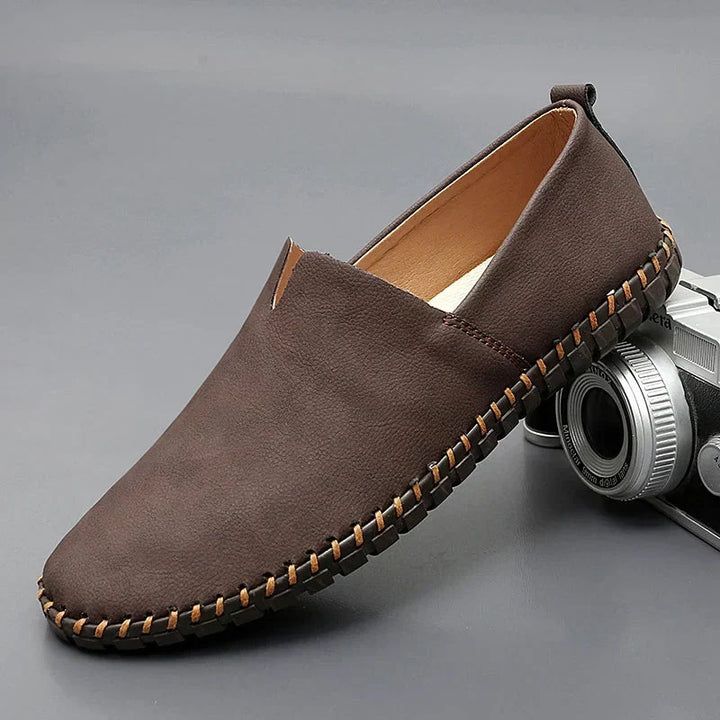 Macario | Mocasines marrones de piel sin cordones