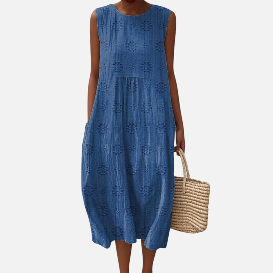 Gracia | Vestido midi sin mangas en azul con textura floral