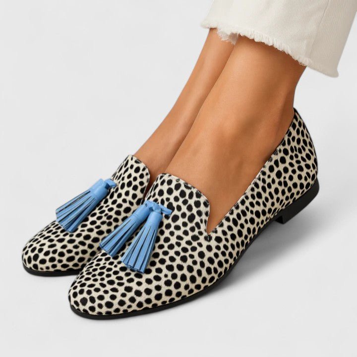 Natalia | Mocasines de lunares con borlas azules