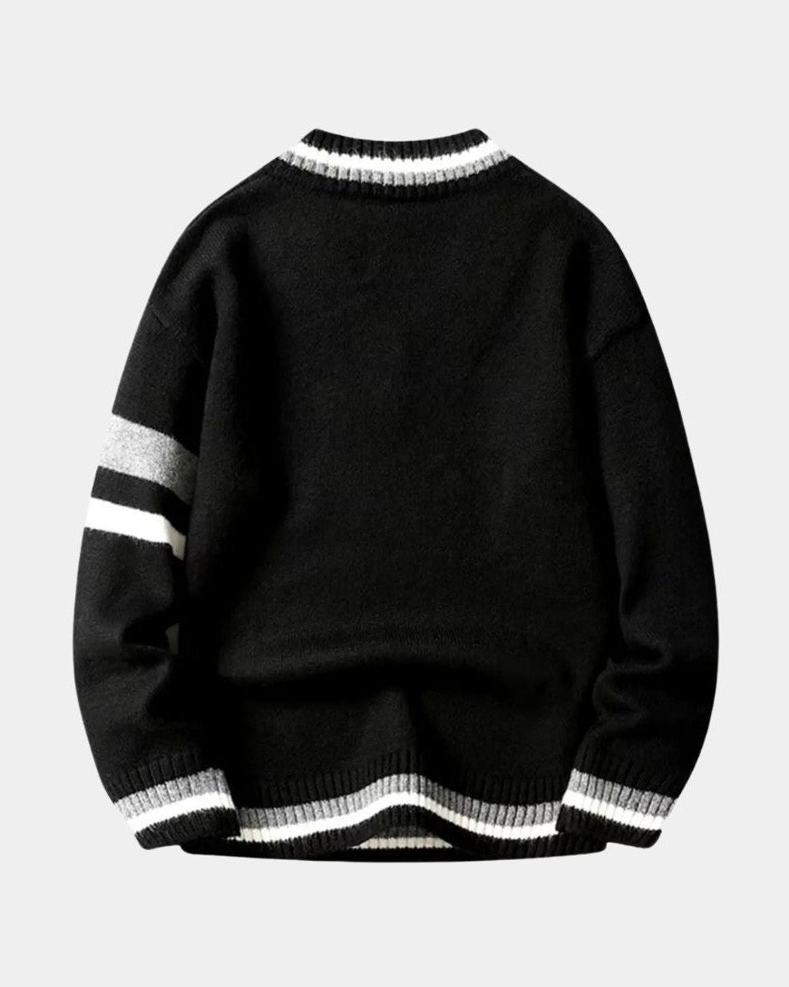 Prudencio | Jersey negro con cuello de pico