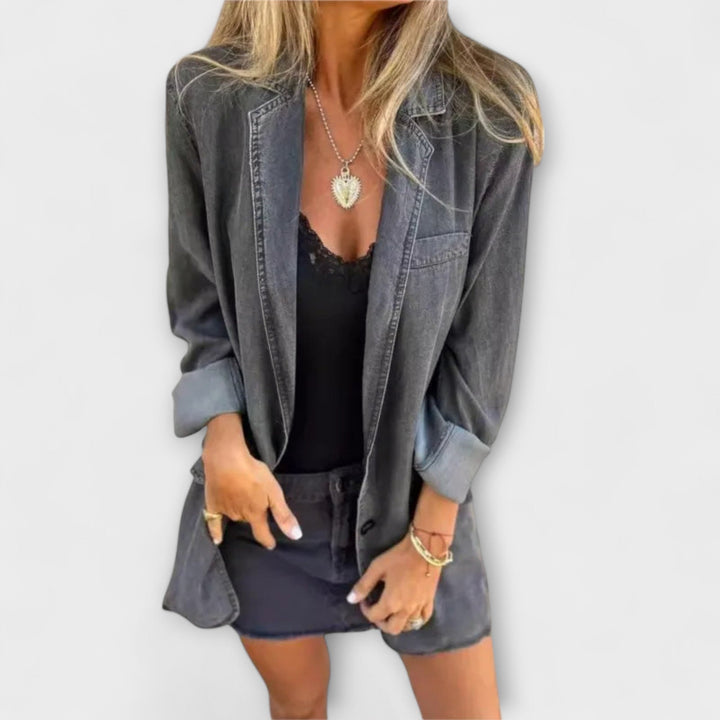 Rocío | Cazadora vaquera con aire de blazer