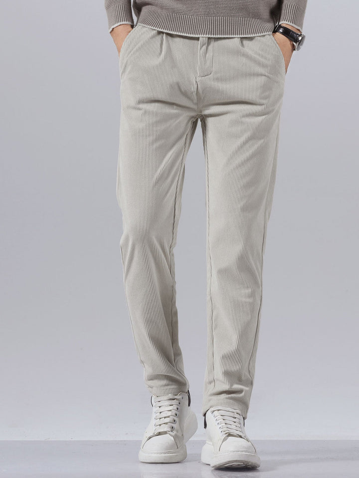 Severiano | Pantalón de pana slim fit
