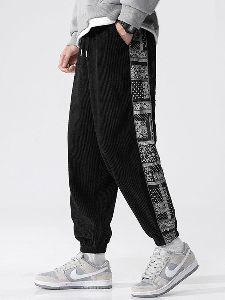 Sixto | Pantalón de pana con estampado paisley