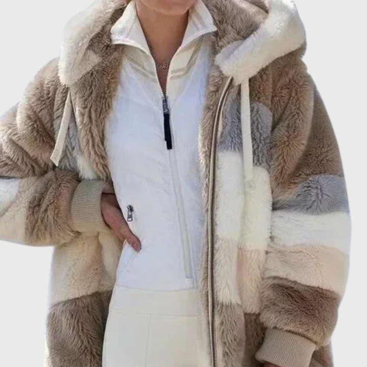 Sofía | Chaqueta polar con capucha de pelo