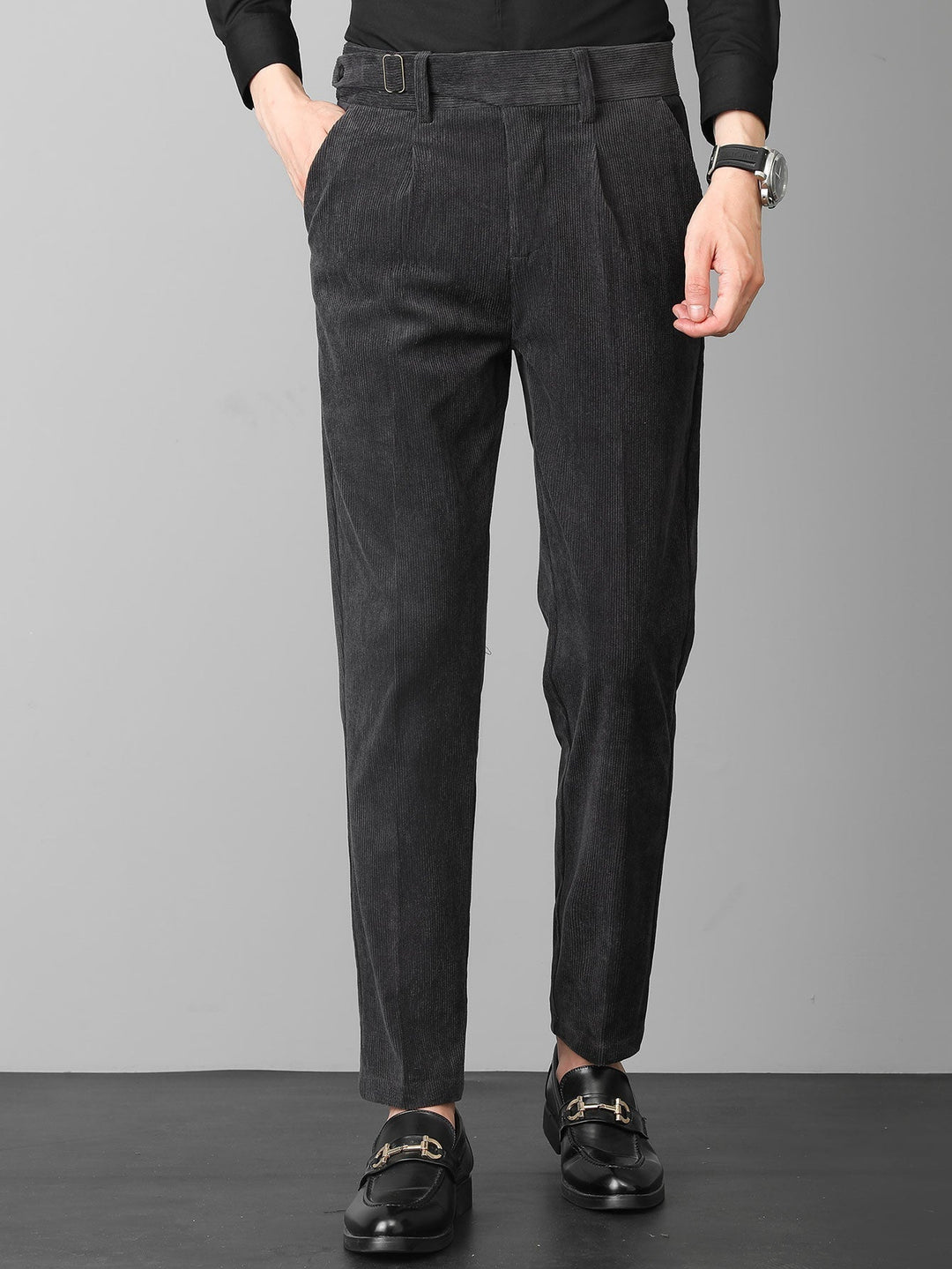 Teodosio | Pantalón de vestir de pana slim fit