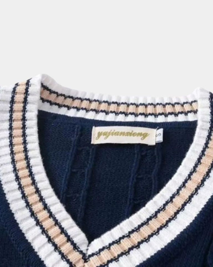 Teófilo | Chaleco de punto azul marino con cuello de pico