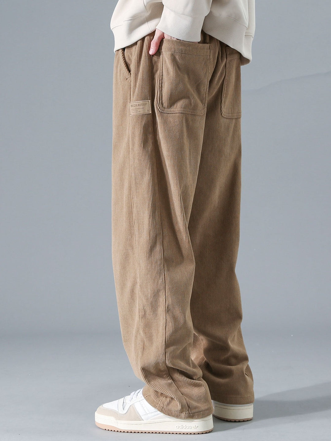 Tobías | Pantalón de pana de pernera recta