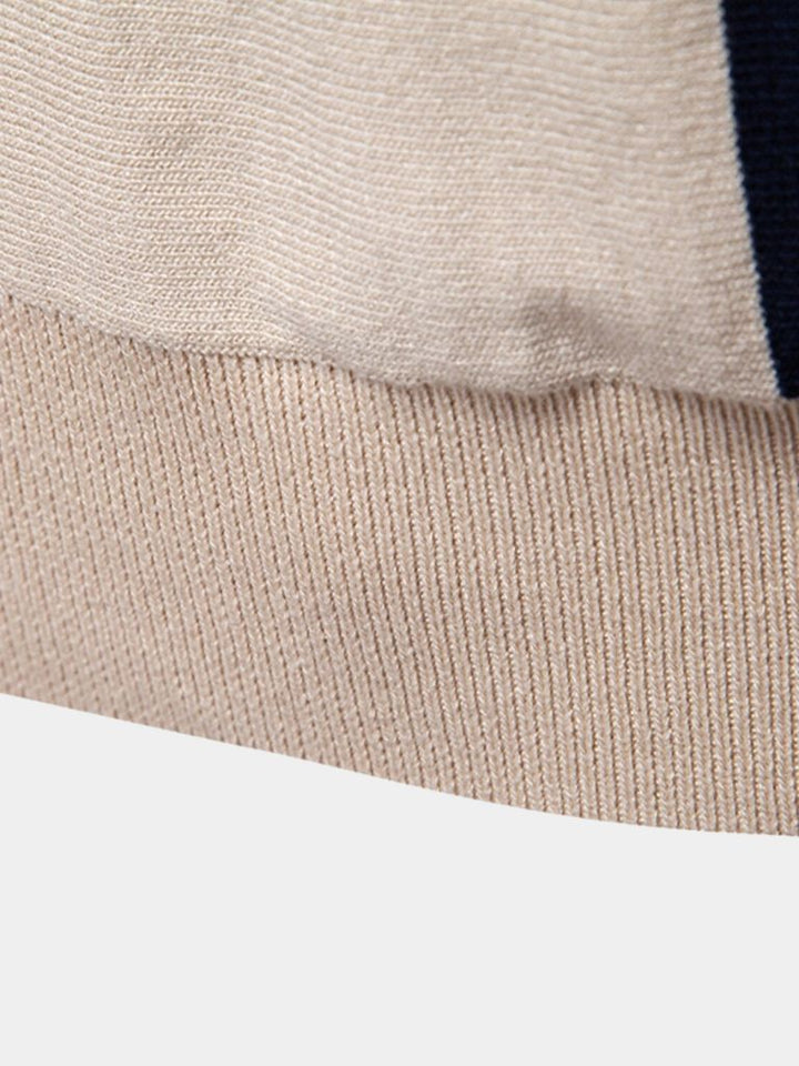 Zacarías | Polo beis con rayas verticales retro
