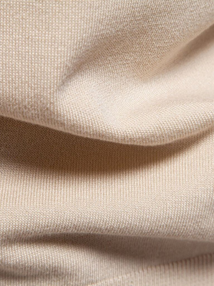 Zacarías | Polo beis con rayas verticales retro